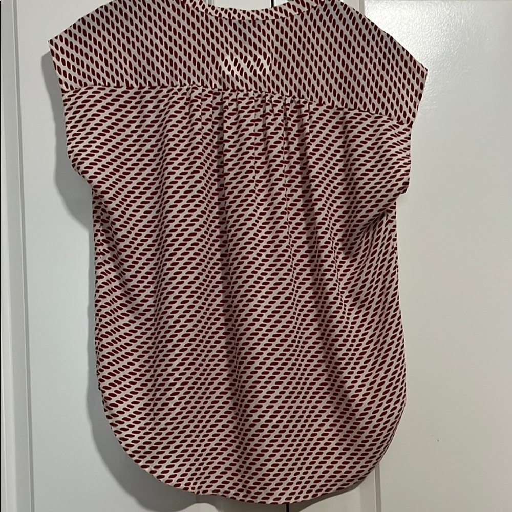 NWOT Banana Republic Asymmetrical Red and White Cap Sleeve Top - Picture 5 of 7